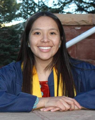 Student Feature on ECHO Series: Desirae Bain